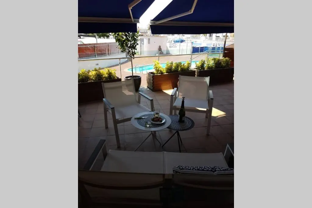 Appart Residence De Standing Calme Avec Piscine Roses Apartment