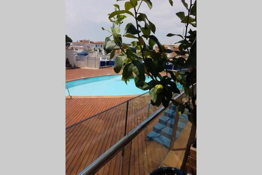 Apartment Appart Residence De Standing Calme Avec Piscine Roses